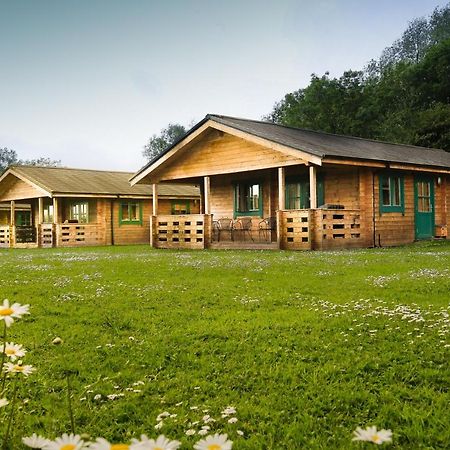 Lake Pochard Holiday Lodges Саут-Керні Екстер'єр фото